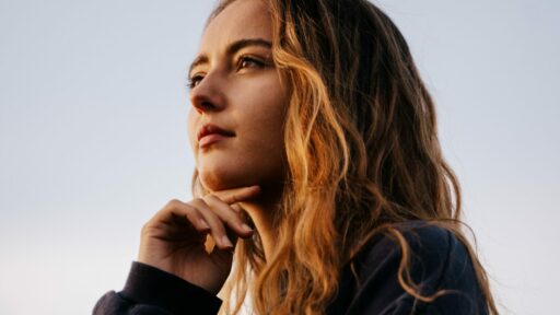 Wie sieht Herpes an der Lippe am Anfang aus