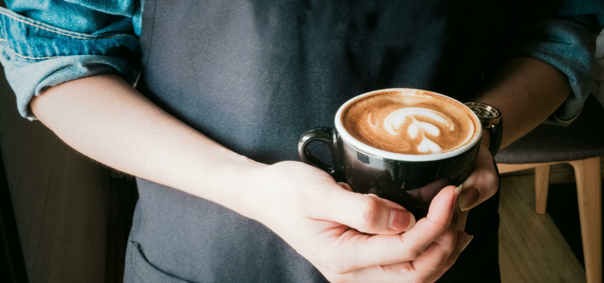 Kann ich entkoffeinierten Kaffee in der Schwangerschaft trinken