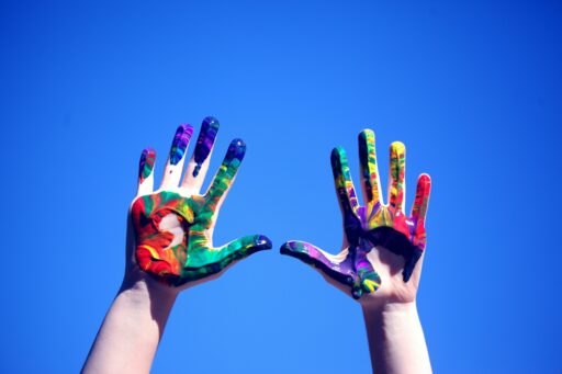 Finger Schmerzen beim Beugen Ursachen, Symptome und Behandlungsmöglichkeiten
