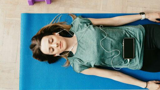 Digital Detox Strategien für eine gesunde Balance zwischen Technologie und Alltag