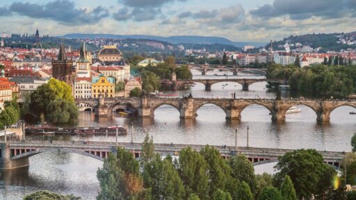 Taiwanisch-tschechisches Halbleiterforschungszentrum in Prag gegründet