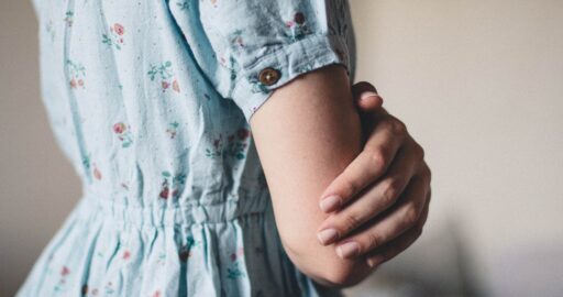 Schmerzen im kleinen Finger